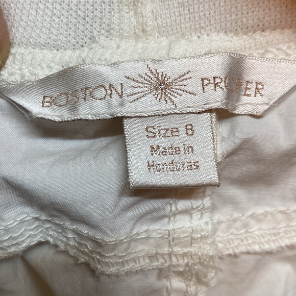 Boston Proper - Picture 2 of 8